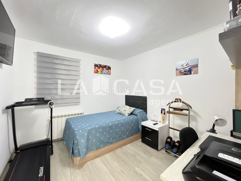 Foto ae91f1c8-6733-470d-b20c-86a2d2f795c8. Piso en Sant Llorenç Terrassa
