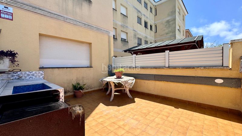 Foto d8d16e9a-2d2a-4a74-bd16-bb87aa4d13a9. Planta baixa amb calefacció aparcament piscina a Cunit