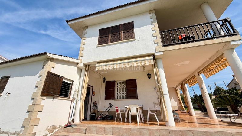 Foto bc7aa6b8-02e7-45a1-8de2-b71dd222e81a. Casa a Cunit residencial Cunit