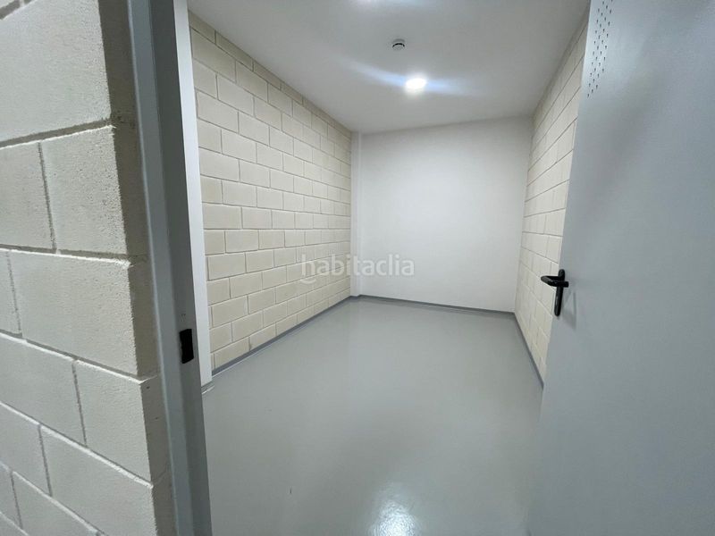 Foto 4ccd282b-00e2-4257-a8f5-7b707f8d850f. Local comercial a Can Vinader Castelldefels