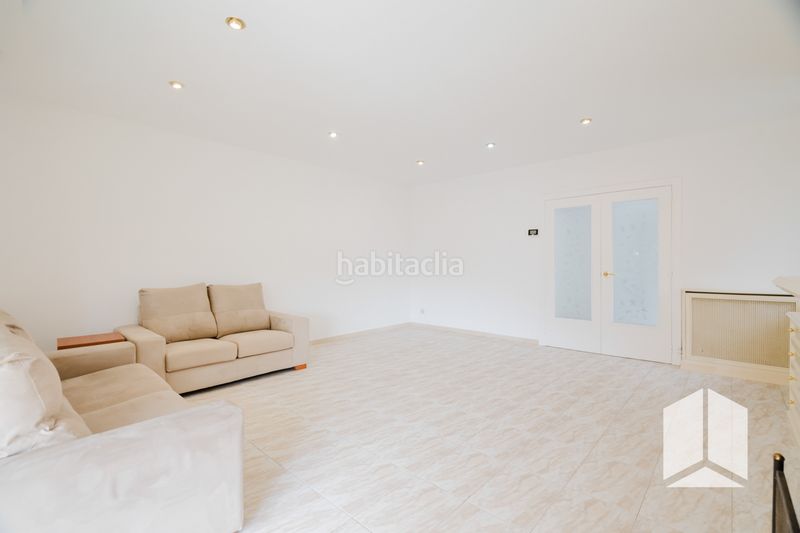 Foto 171e5dde-cbb9-42b8-8adc-f7d2b4fd24b7. Casa en El Poal Castelldefels