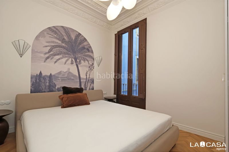Foto 86f95a0f-bf19-48d5-9baa-c4310dd24a38. Piso en Raval Barcelona