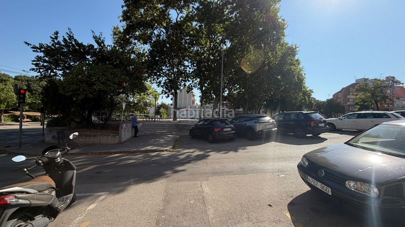 Foto 1861f471-be64-4091-8f58-0133e26ecde4. Local comercial a Lloreda Badalona