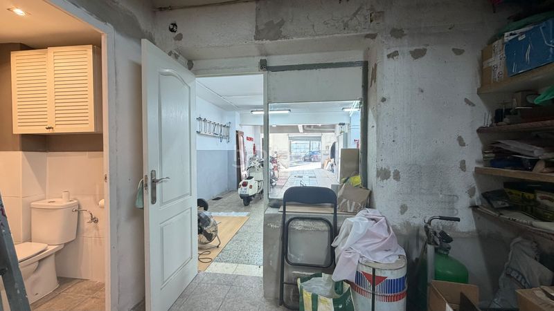 Foto 8849cad2-e7e1-4358-8266-1ec806a48c62. Local comercial a Lloreda Badalona