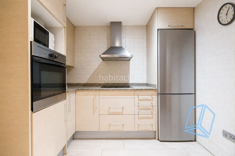 Foto b8ad3f9a-d55c-4a3d-a4f0-adafe1848040. Dúplex amb aparcament a Centre-Estació Gavà