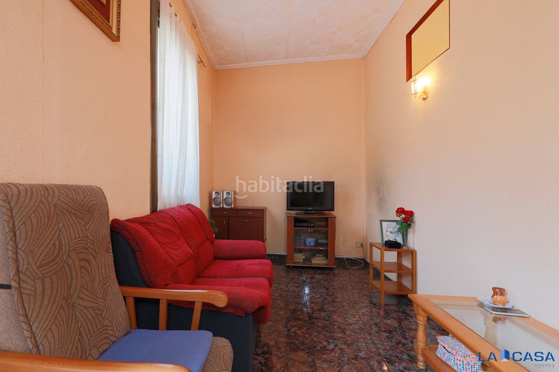 Foto 54938a26-d12b-41d5-82e5-3a0e0c673918. Piso en Raval Barcelona