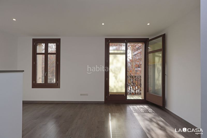 Foto a72ad03c-ecdb-485a-ae79-db2beb735a21. Pis a Sant Antoni Barcelona