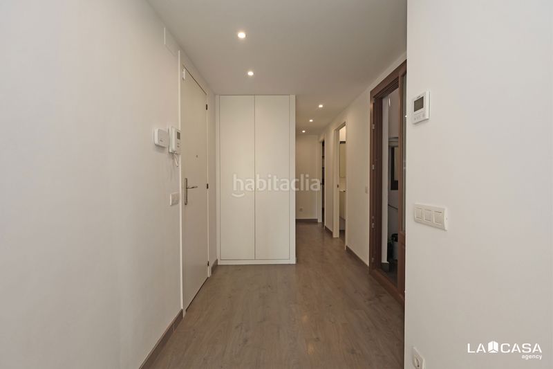 Foto e8c88385-31f2-4572-a7e1-0c243a155bc5. Pis a Sant Antoni Barcelona
