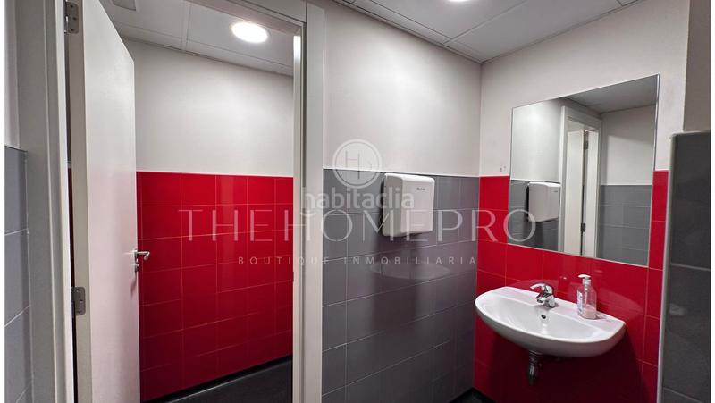 Foto 6a20778e-33e5-4465-84ef-027cf9aba2f1. Pas-de-porte local commercial dans L´Antiga Esquerra de l´Eixample Barcelona