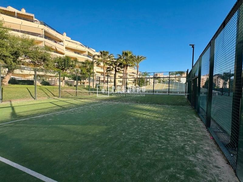 Foto b0ed1104-b94a-4d06-a538-61619bac773f. Appartamento con piscina in Playamar - Benyamina Torremolinos