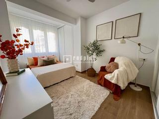 Appartement à Manantiales-Estación de Autobuses. Pbmagnifico piso reformado de dos dormitorios y dos baños comple