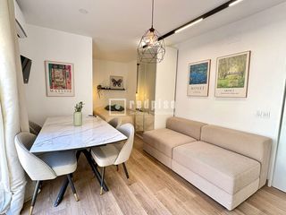 Location Studio  Del conde de mieres. Estudio completamente renovado en pleno centro de torremolinos.