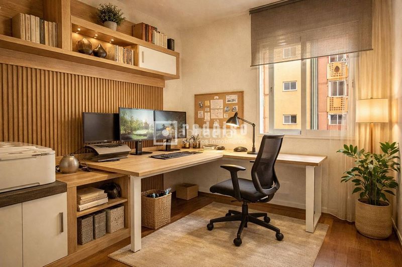 Foto 562a8d44-da35-45bb-8163-50bbbf73ed99. Piso redpiso presenta en exclusiva este espectacular y espacioso piso en una de las zonas más demandadas . en Torremolinos