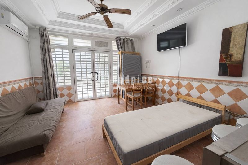 Foto d2d6194f-db97-4d59-81a4-f9f86252fc2c. Pis a Ayuntamiento Torremolinos