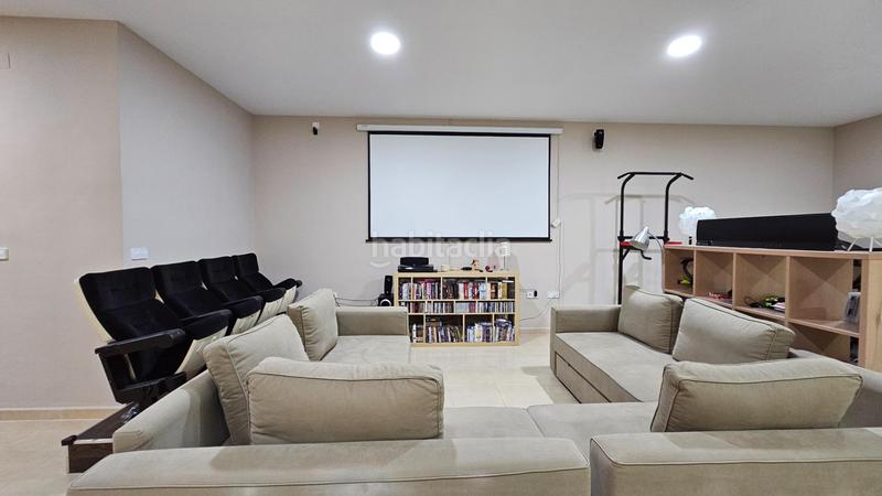 Foto 1bdd3f6e-7913-4a97-9293-4e04157d6fec. Casa aparellada amb calefacció aparcament piscina a Cartagena