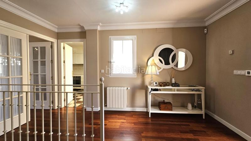 Foto 381c2814-c0ac-48fc-9f0a-c475792a5bca. Casa aparellada amb calefacció aparcament piscina a Cartagena