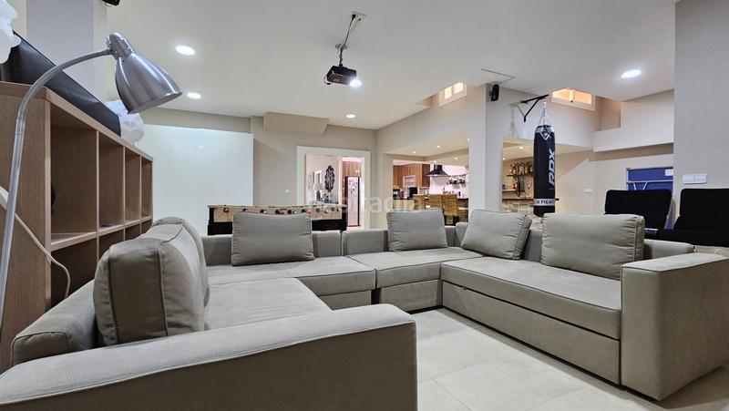 Foto 8be97d32-8579-4f1a-952b-874e781418f5. Casa aparellada amb calefacció aparcament piscina a Cartagena