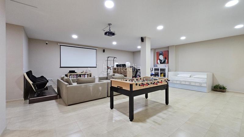 Foto f163298a-adea-4a3c-8baa-5f71005b5d17. Casa aparellada amb calefacció aparcament piscina a Cartagena