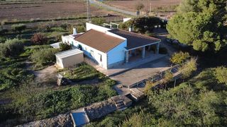 Xalet a Centro. Magnifica finca junto a hacienda del alamo