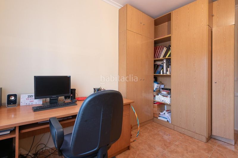 Foto d4a1a627-2fbe-4523-a2ff-f30a5c072eef. Pis amb aparcament a El Algar Cartagena