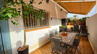 Casa in La Unión. Estupenda vivienda en planta baja