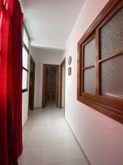 Etagenwohnung in Carmona. ¡magnífico piso en zona del real!