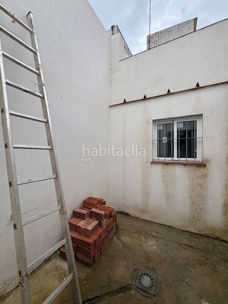 Foto 6f6674ca-df05-4a56-9216-01de58bdbece. Casa adossada a Carmona
