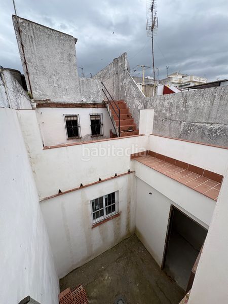 Foto 7db354f2-28bb-4c7b-a8d9-b743deb66ebb. Casa adossada a Carmona