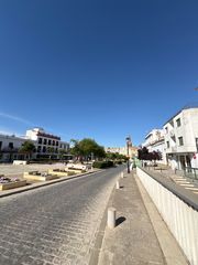 Locale commerciale in Carmona