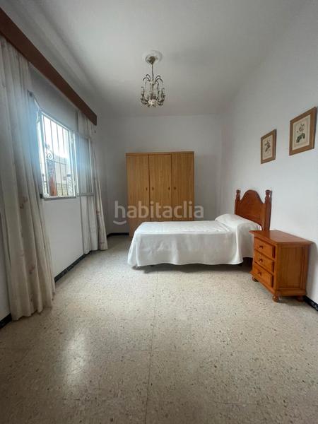 Foto 6be80dbb-7de7-4a78-8c25-d0d57d8f7996. Maison jumelée dans Carmona