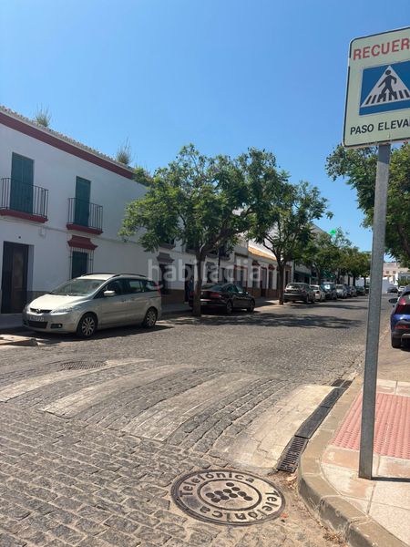 Foto 904e392c-959d-4705-ba06-3911b794c743. Casa aparellada a Carmona