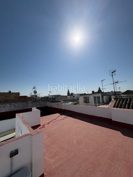 Foto 421a4317-ab31-4a69-8a41-63e53db2bab1. Casa aparellada a Carmona