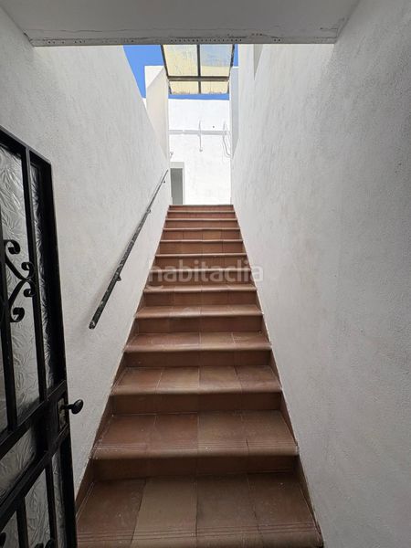 Foto f2540634-2185-41c7-bd90-ae5337e2172a. Casa aparellada a Carmona