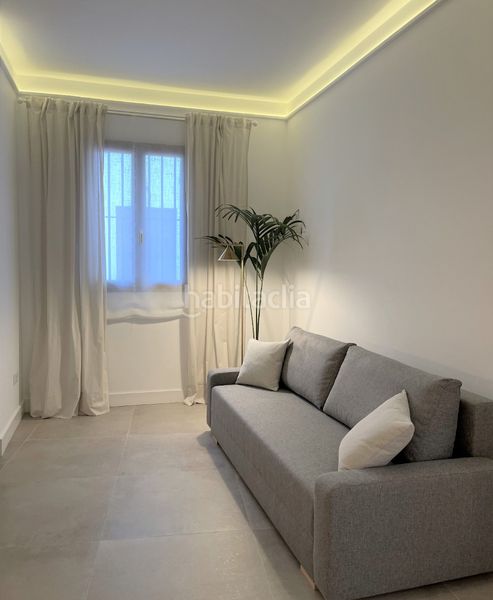 Foto 18cc9077-b71e-4d57-bf7d-fdfe3dbbdbe5. Rent studio with parking in Carmona