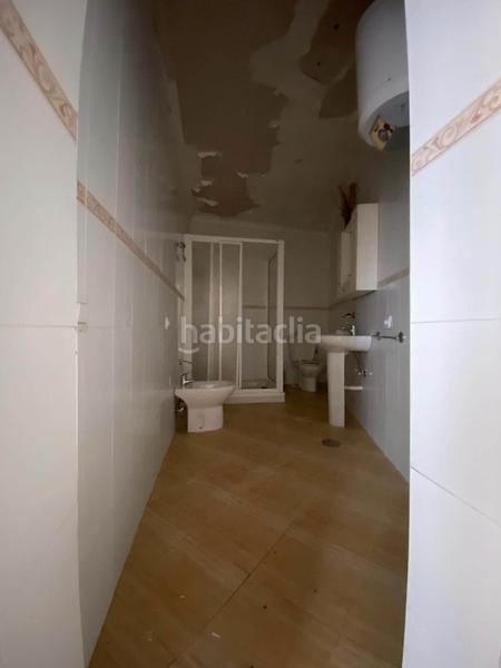 Foto bf59b27f-c0af-4250-8296-2aa45d526afc. Casa adossada a Carmona