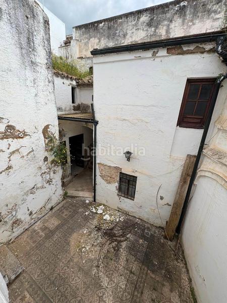 Foto 4384fc49-c57f-4ea4-a862-cb567382ae2f. Casa adossada a Carmona