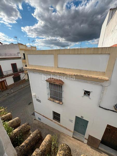 Foto baa02000-bd6e-4a87-9680-e291418733e4. Casa adossada a Carmona