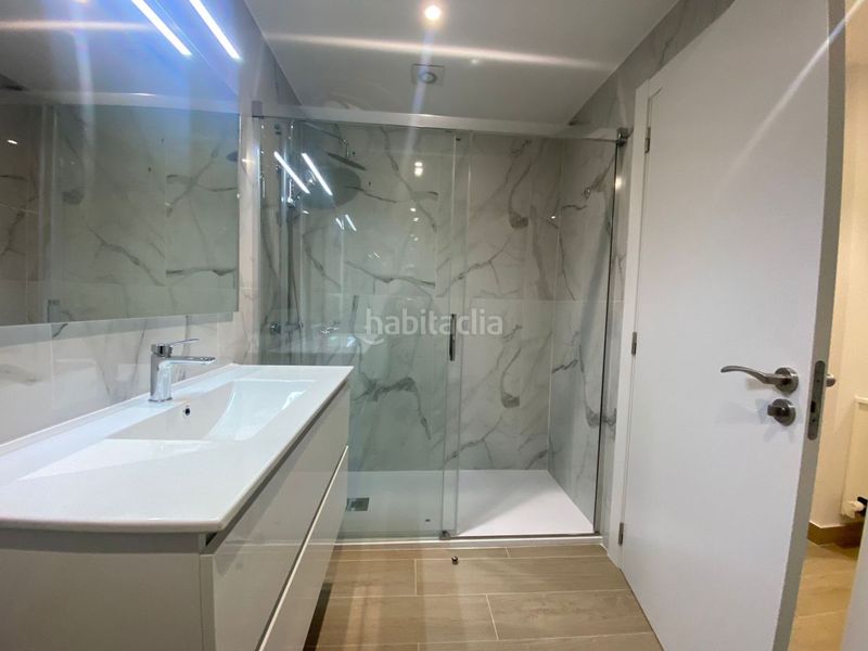 Foto db2c81c3-f50e-4d57-9698-f0a3e7c1f4ca. Pis amb calefacció aparcament a Falperra - Santa Lucía Coruña (A)