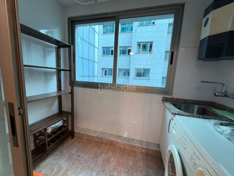 Foto 92d82d81-b47f-4e2c-bc70-7a9be591238d. Rent flat with heating parking in Cuatro Caminos - Plaza de la Cubela Coruña (A)