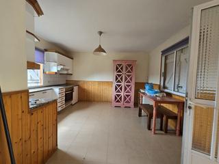 Casa  Ameas. Casa en venta en carral, 2 dormitorios.