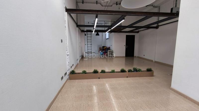 Foto 4a7fa4f3-37e4-4a82-bde2-6e7840359fda. Rent business premise in Someso - Matogrande Coruña (A)