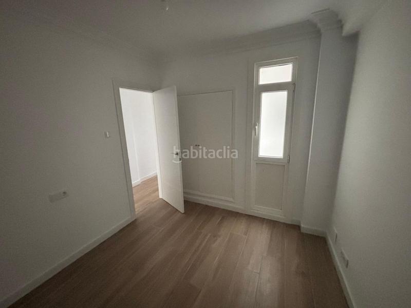 Foto 33e6fa6a-8a30-4c4b-9cf2-6c0cff8deec5. Rent flat with heating in Os Mallos Coruña (A)