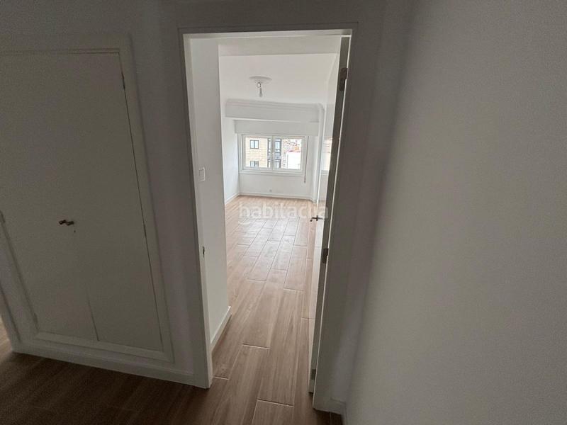 Foto 91370ecb-59e5-4009-a023-fb6704e3cc9a. Rent flat with heating in Os Mallos Coruña (A)