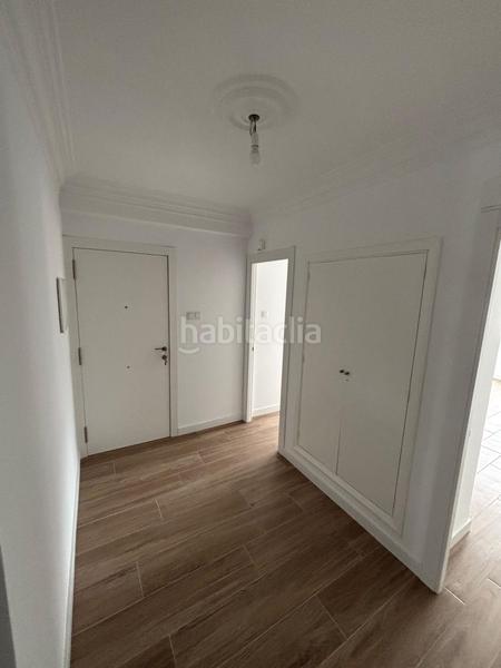 Foto ca78fe6f-16a3-47f4-8a70-df4f46dd7477. Rent flat with heating in Os Mallos Coruña (A)