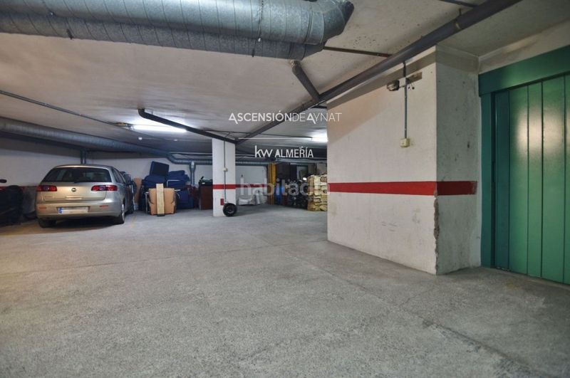 Foto ea2a1d47-8907-4487-8873-59987db60fc9. Aparcament cotxe a Barrio Alto - San Félix Almería