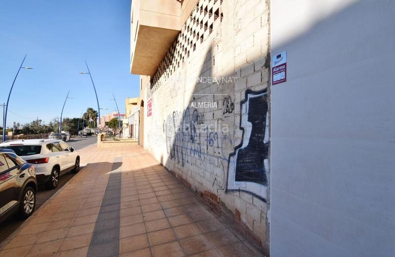Foto a150baa0-8e1a-4ee8-b725-b17d36122715. Lloguer local comercial a El Alquián Almería