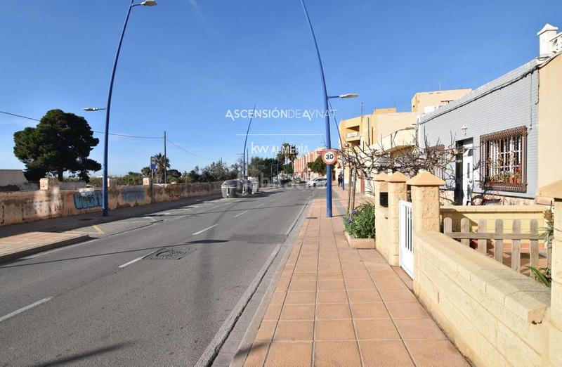 Foto 19efc4d9-518b-481f-a574-710fa9aa3273. Miete geschäftsraum in El Alquián Almería