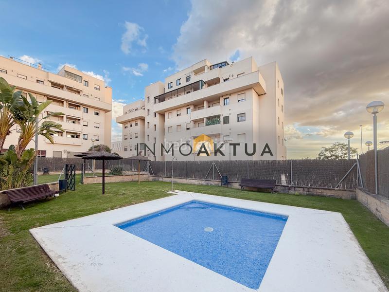Foto aaf6bc47-3ff4-4246-8046-5cdae27d882d. Maison jumelée avec chauffage piscine dans El Rocío - La Milagrosa Jerez de la Frontera