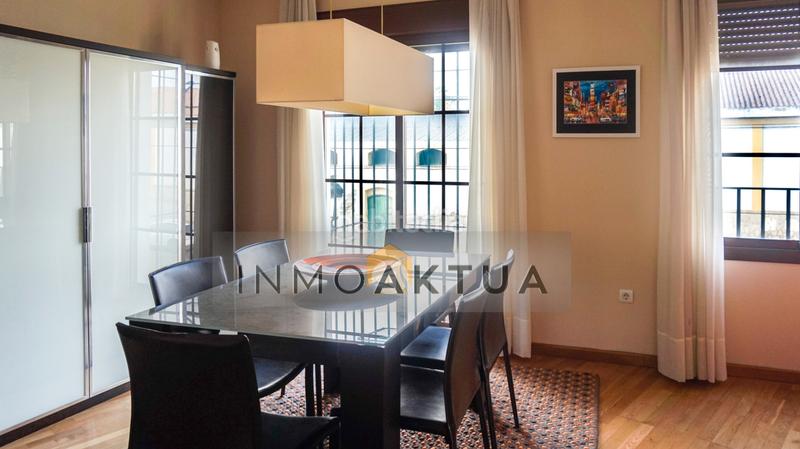 Foto 9cb2acc4-d1d0-4d4b-aaac-64ef6dd29ede. Alquiler apartamento en Centro Jerez de la Frontera