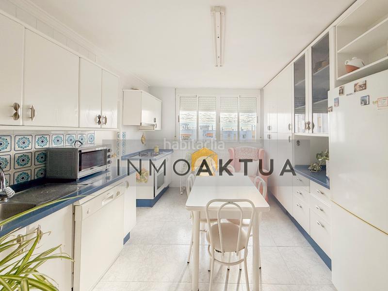 Foto 9d9e59ab-4086-4b0c-bcd7-469d10dafda7. Piso en Santiago - Coronación Jerez de la Frontera